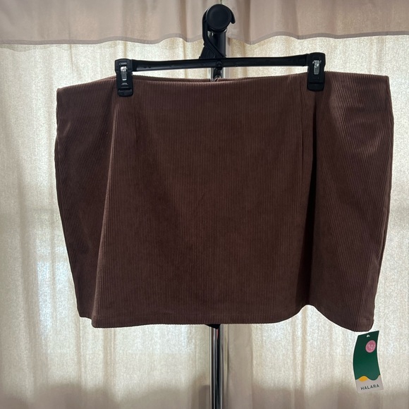 HALARA Brown Mini Skort - Picture 3 of 4